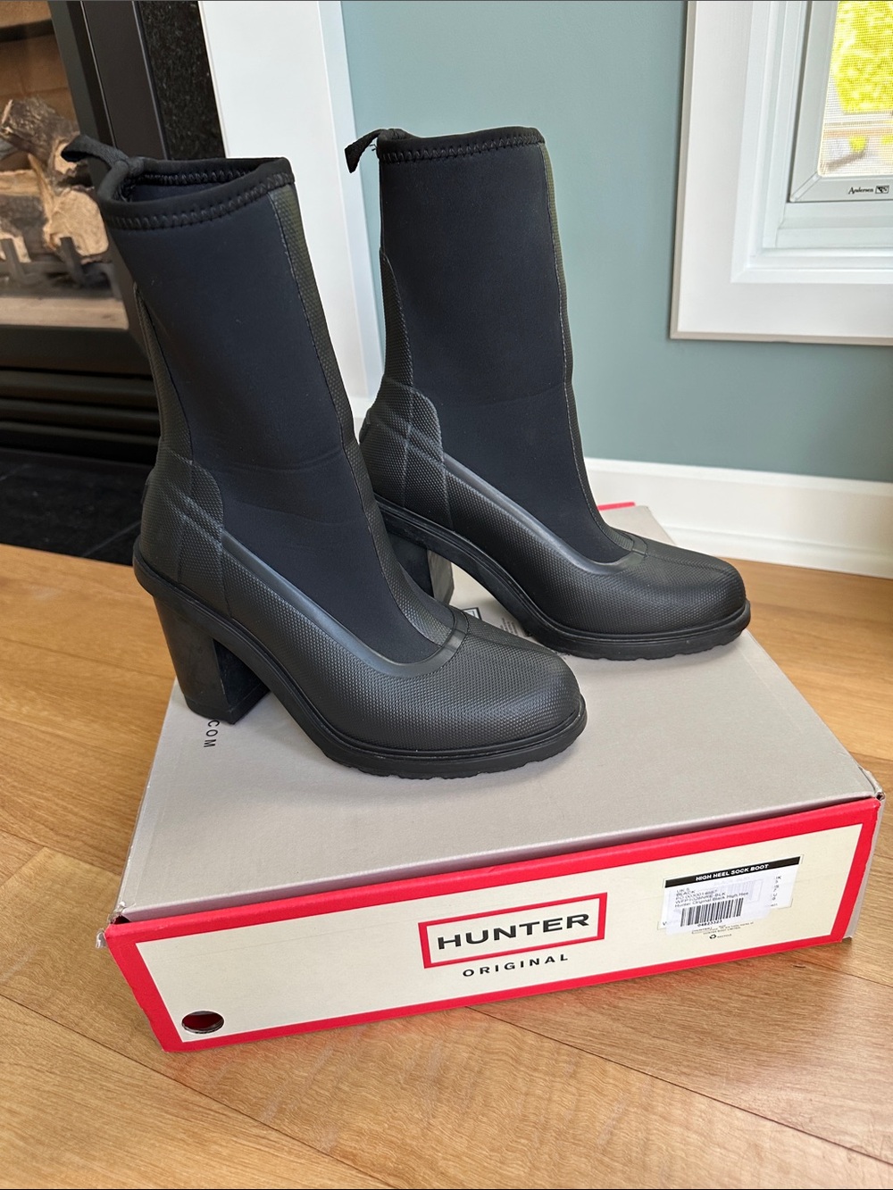 Hunter Black Mid-Calf high Heeled Sock Boot  Size 7 US